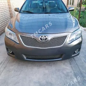 Toyota Camry 2010