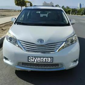 Toyota Sienna 2015