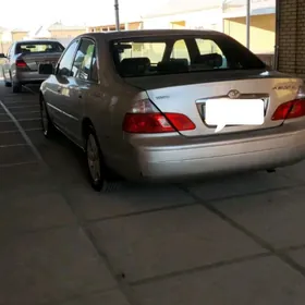 Toyota Avalon 2000