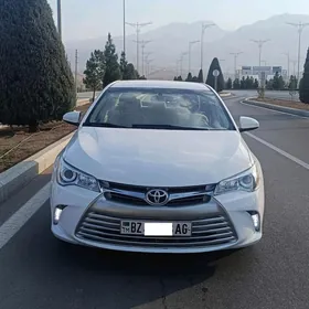 Toyota Camry 2016