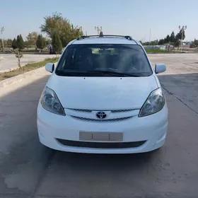 Toyota Sienna 2008