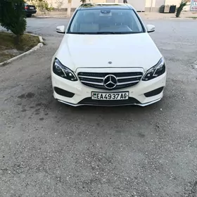 Mercedes-Benz E350 2011