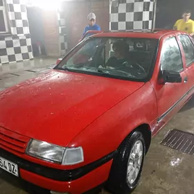 Opel Vectra 1992