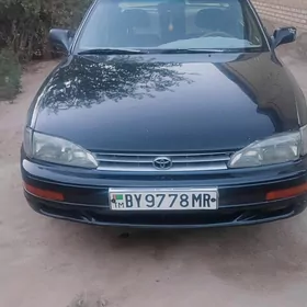 Toyota Camry 1993