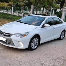 Toyota Camry 2017