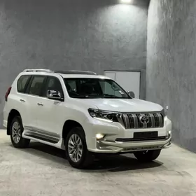 Toyota Land Cruiser Prado 2024