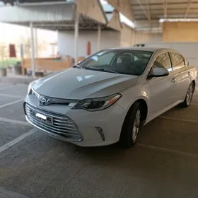 Toyota Avalon 2018