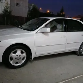 Toyota Avalon 2004