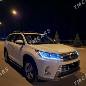 Toyota Highlander 2017