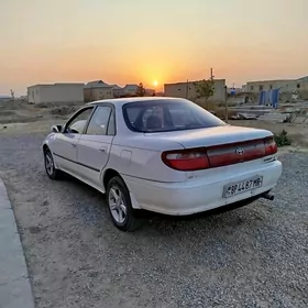 Toyota Carina 1996