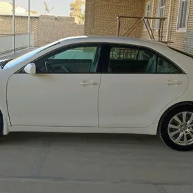 Toyota Camry 2010