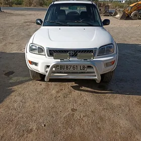 Toyota RAV4 1998