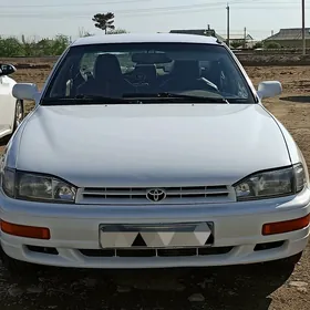 Toyota Camry 1993