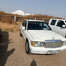 Mercedes-Benz 190E 1984