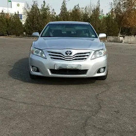 Toyota Camry 2011