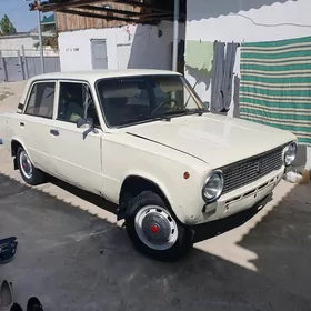 Lada 2104 1980