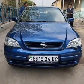 Opel Astra 2002