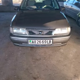 Opel Vectra 1990