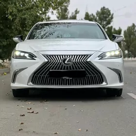 Lexus ES 350 2020