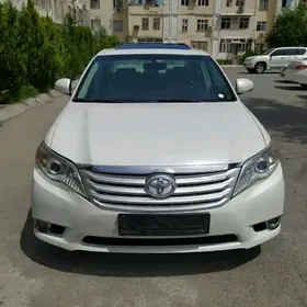 Toyota Avalon 2011