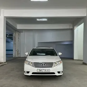 Toyota Avalon 2012