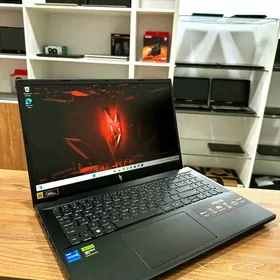 Acer Nitro/i5/RTX 4050/RAM 8GB