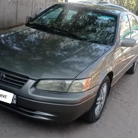 Toyota Camry 1998