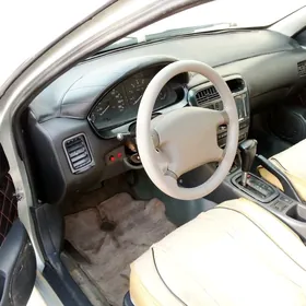 Toyota Carina 1992