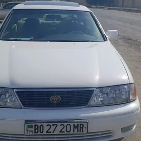 Toyota Avalon 1999