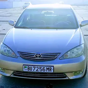 Toyota Camry 2002