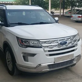 Ford Explorer 2019