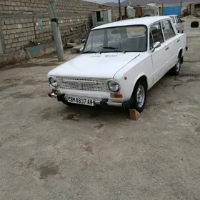 Lada 2104 1980