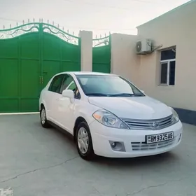 Nissan Versa 2010