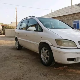 Opel Zafira 1999