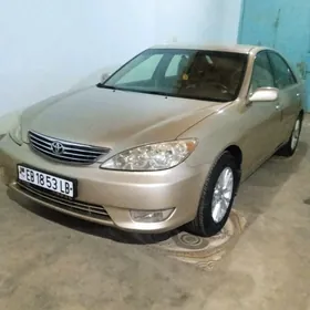 Toyota Camry 2005