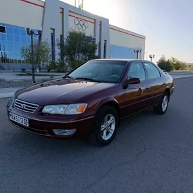 Toyota Camry 2000