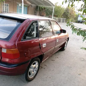 Opel Astra 1992