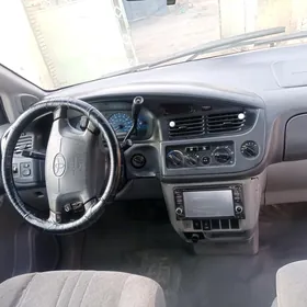 Toyota Sienna 2002