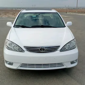 Toyota Camry 2005