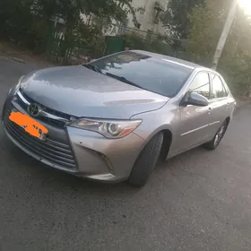 Toyota Camry 2015