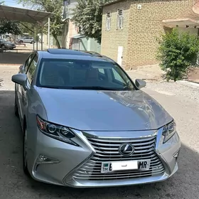 Lexus ES 350 2018