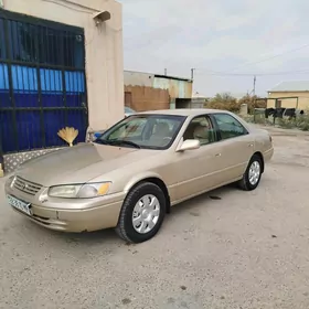 Toyota Camry 1999