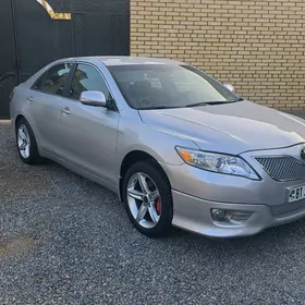 Toyota Camry 2010