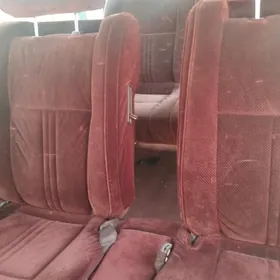 Toyota Hiace 1989