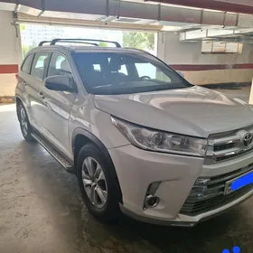 Toyota Highlander 2014