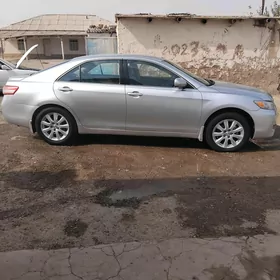 Toyota Camry 2010