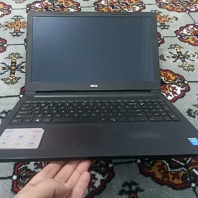 Dell Inspiron 3558