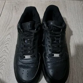 Krossovka Nike air force 1