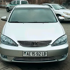 Toyota Camry 2005