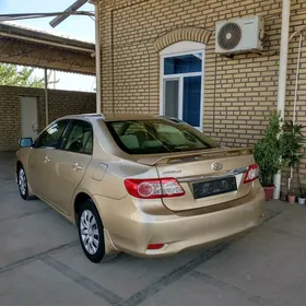 Toyota Corolla 2013